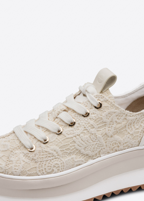 Кроссовки Tamaris