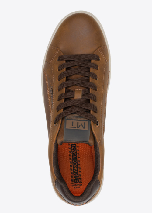 Marco Tozzi tennised