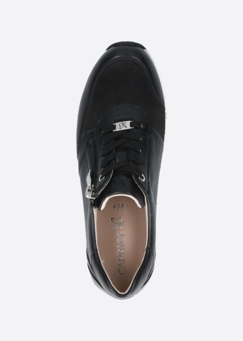 Кроссовки Caprice