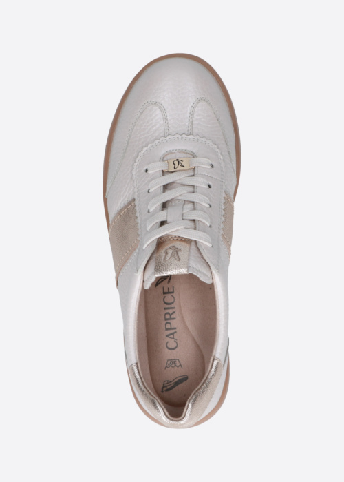 Кроссовки Caprice