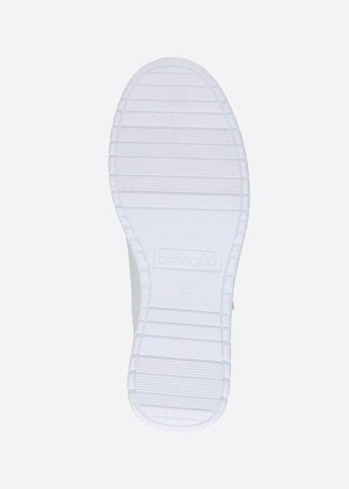 Кроссовки Caprice