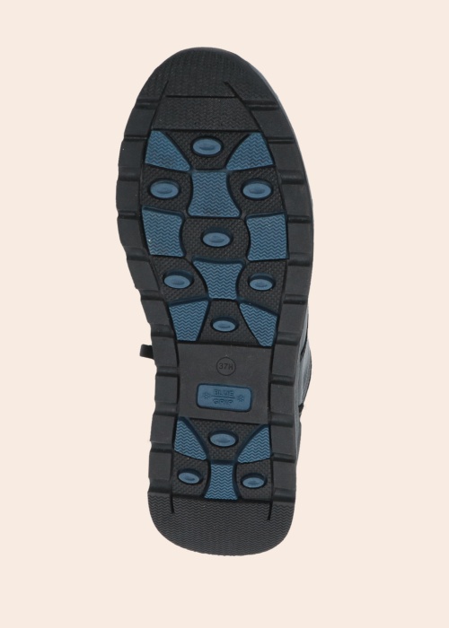 Зимние сапоги Caprice