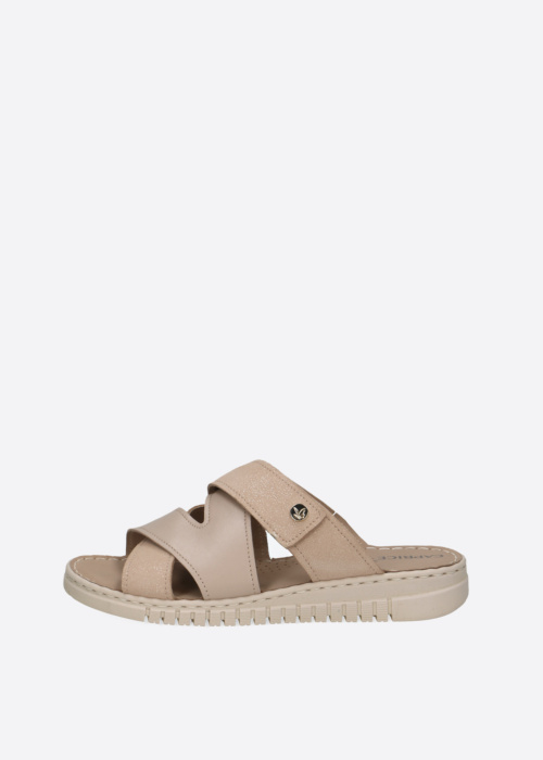 Сандалии Caprice