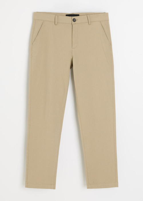 Diverse püksid Neiden