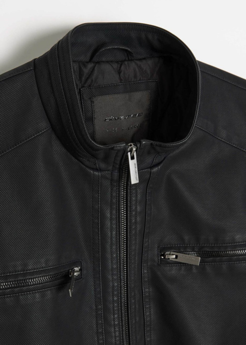 Diverse tagi Bering 261