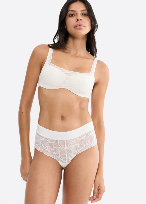 Triumph aluspüksid Bmu Illusion Lace