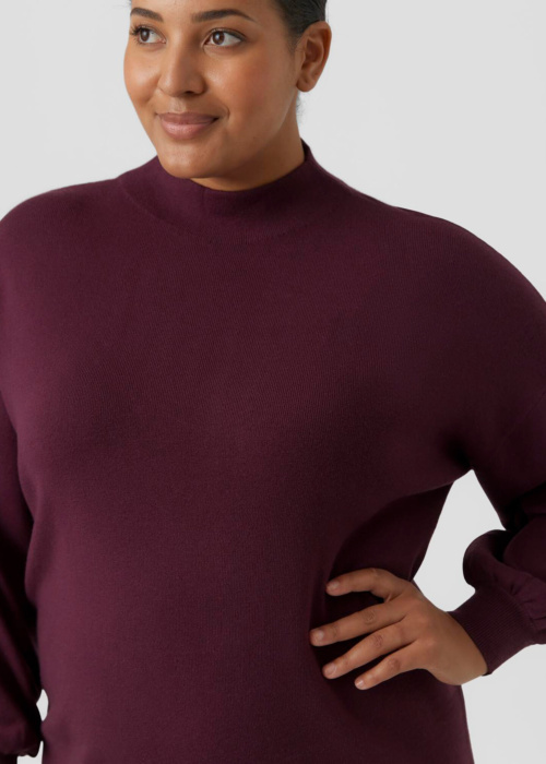 Вязаное платье Nancy Vero Moda Curve