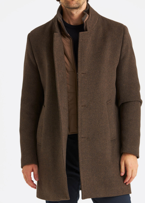 Erla of Sweden mantel