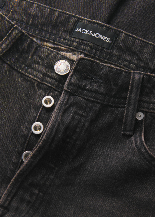 Джинсы Chris Jack & Jones