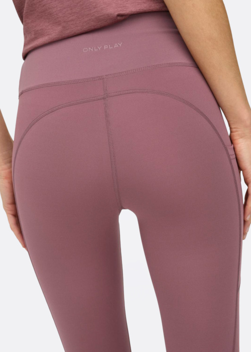 Only Play retuusid Rya-2-eva