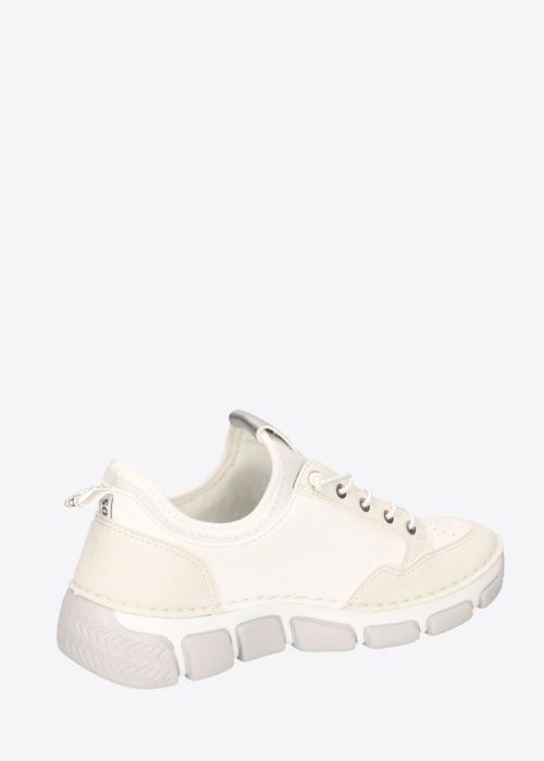 Cosmos vabaajajalatsid