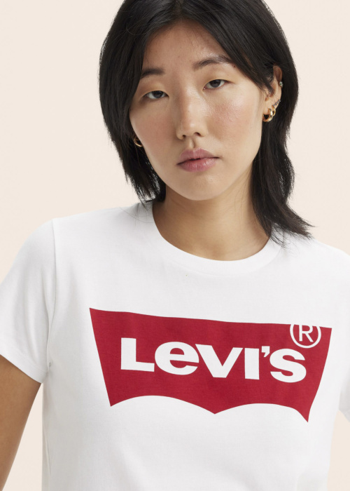 Футболка Levi's