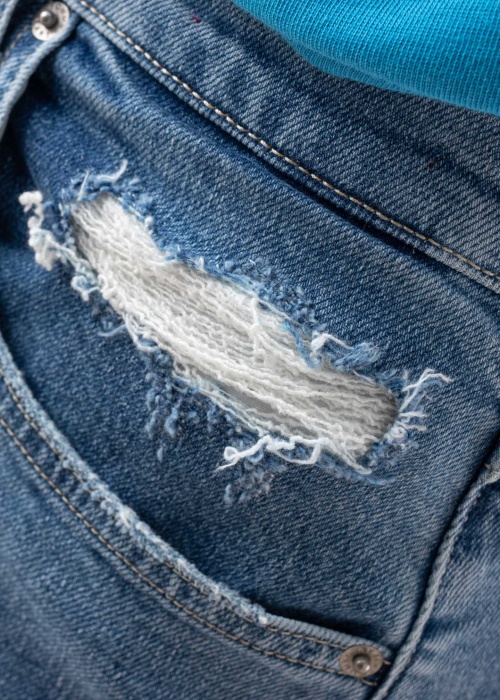 Джинсы Tommy Jeans