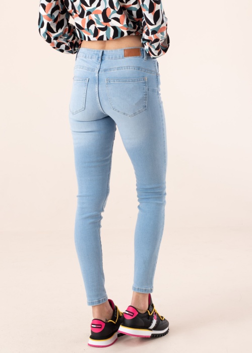 Джинсы Lia Vero Moda