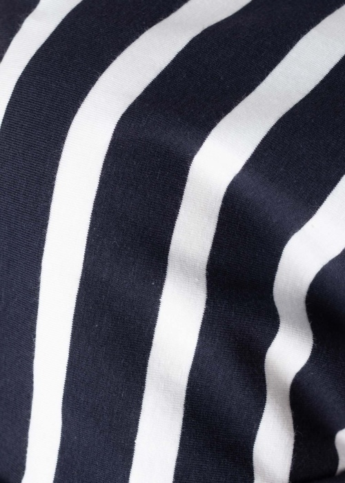 Футболка Pamila b.young