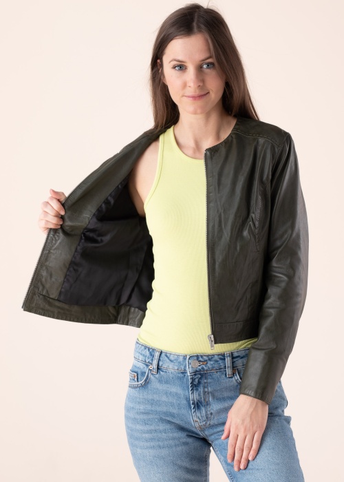 Кожаная куртка Jana Saki