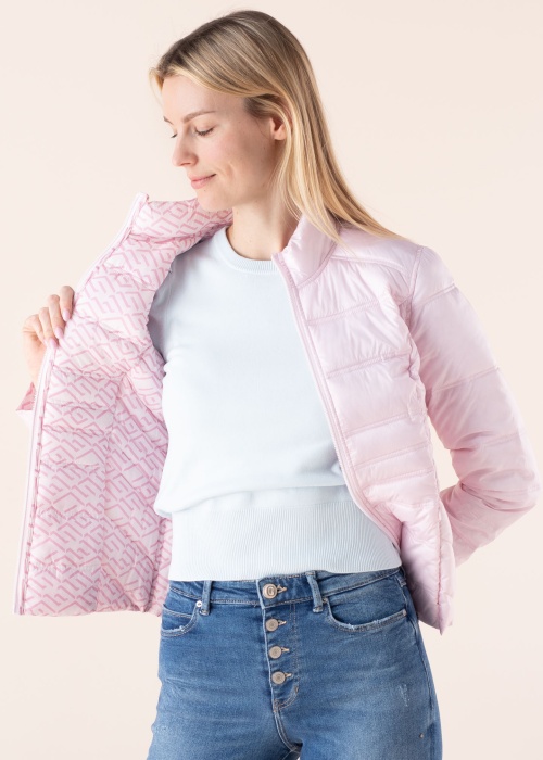 Guess kahtepidi kantav jope Janis