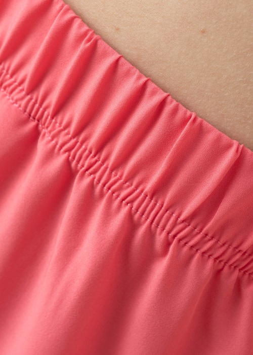 Only Play shortsid Mire