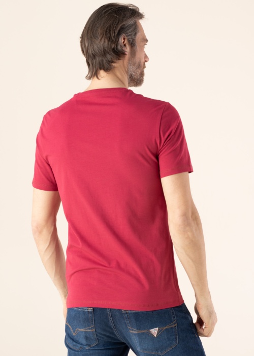 Футболка Guess