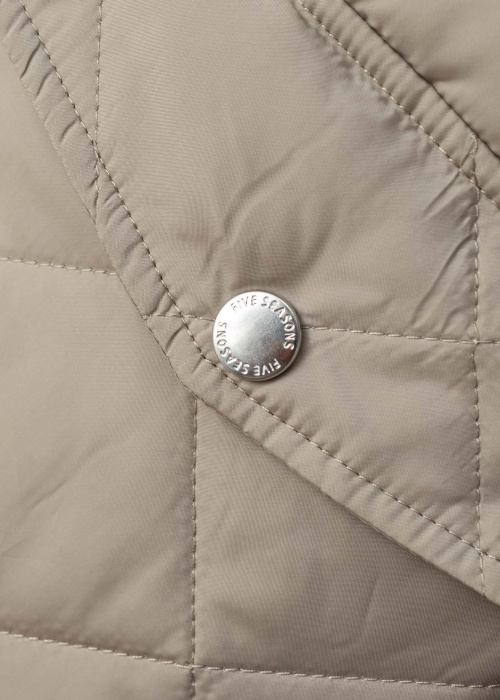 Жилет Aria Five Seasons