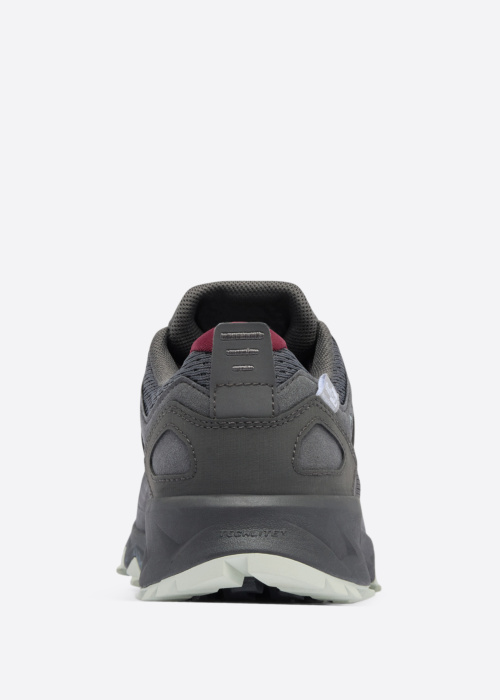 Columbia matkajalatsid Peakfreak Hera Outdry