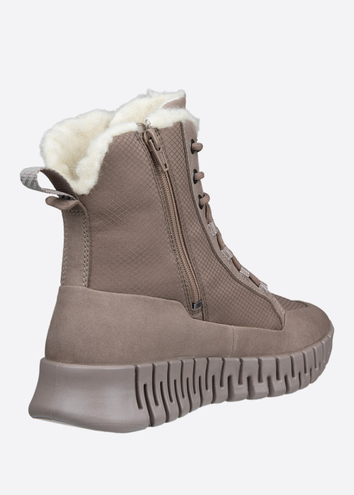 Зимние сапоги Ecco
