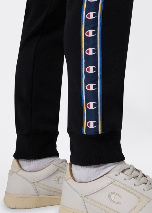 Champion dressipüksid