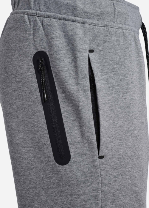 Спортивные штаны Tech Fleece Regular Hummel