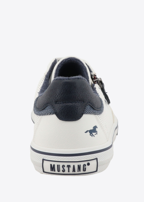 Mustang tennised Ignazio