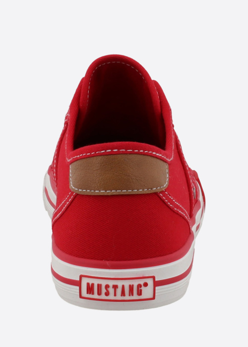 Mustang tennised Winona