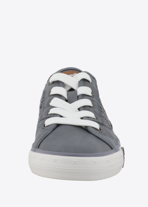 Mustang tennised Winona