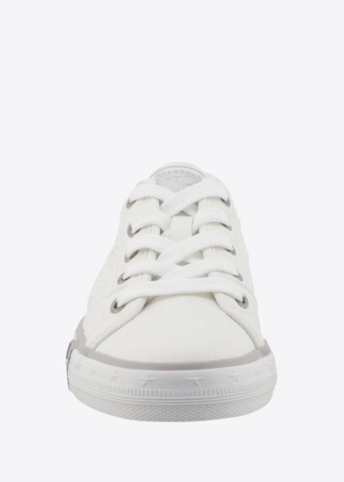 Mustang tennised Winona