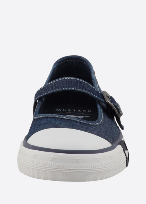 Mustang tennised Winona