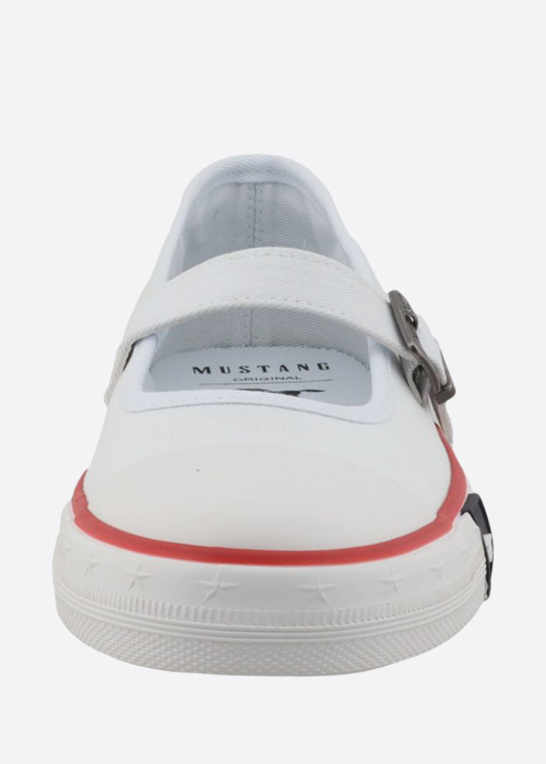 Mustang tennised Winona