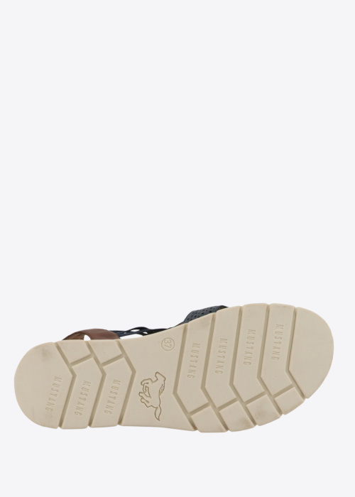 Туфли Hendrike Mustang