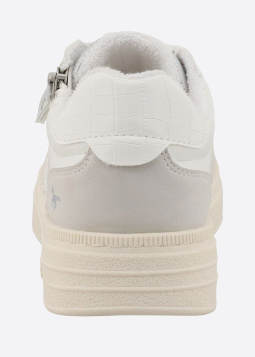 Mustang tennised Rosalia