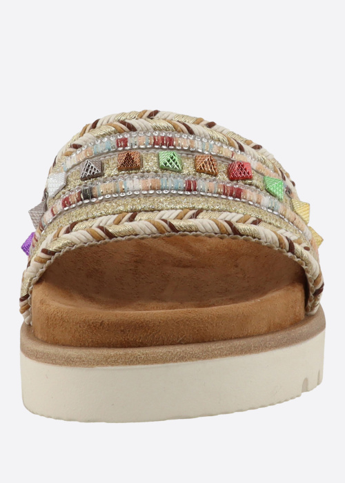 Mustang sandaalid Malina