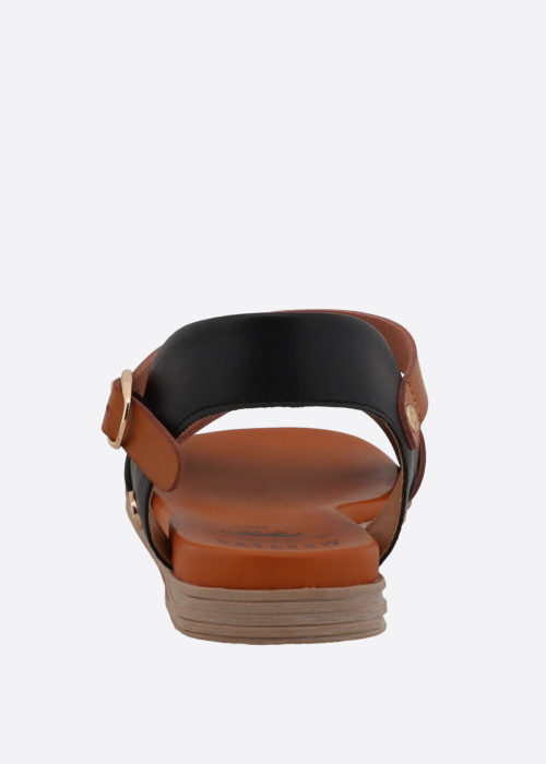 Mustang kingad Eireen