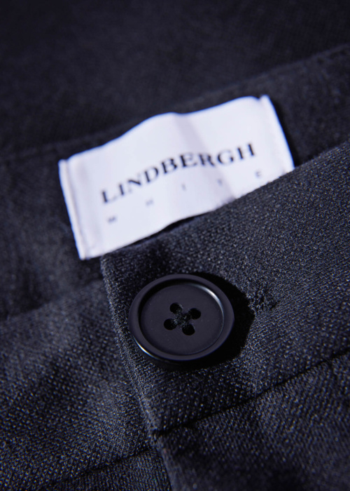 Брюки со стрелками Superflex Lindbergh