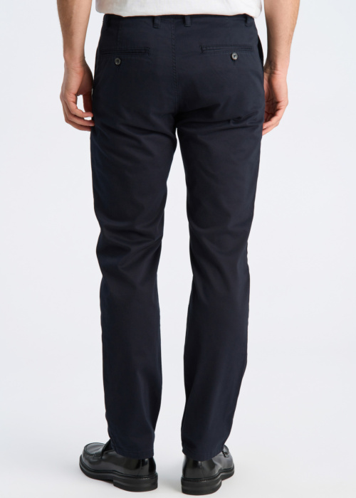 Lindbergh Black püksid Superflex Chino