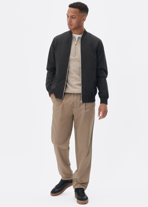 Matinique kevad-sügisjope Maclay