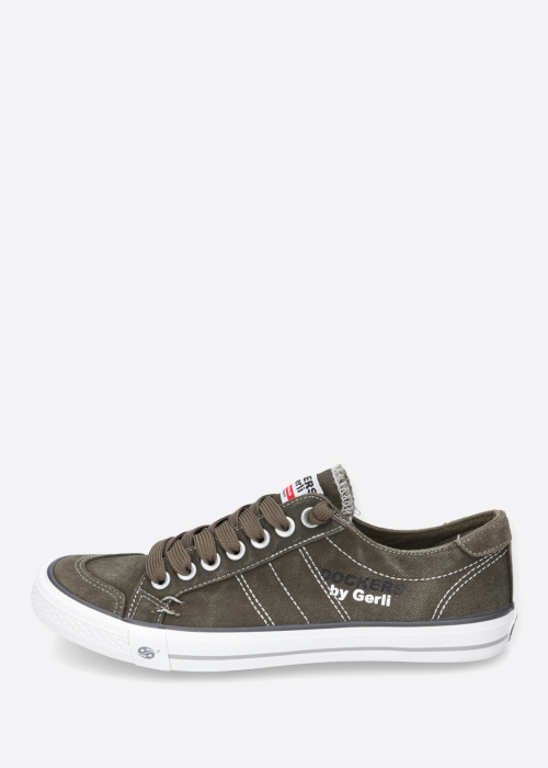 Dockers tennised