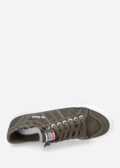 Dockers tennised
