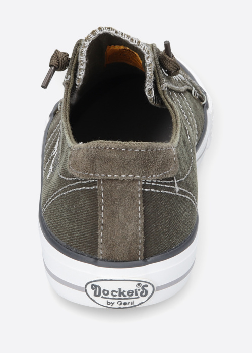 Dockers tennised