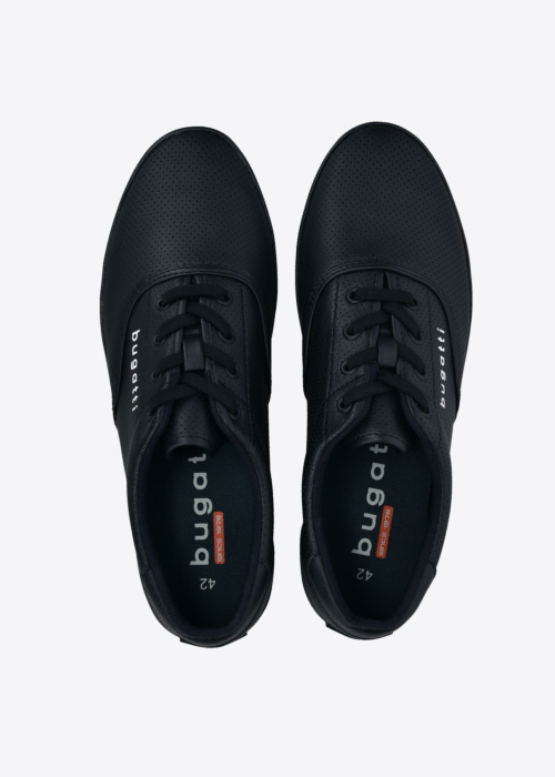 Bugatti tennised Alfaro