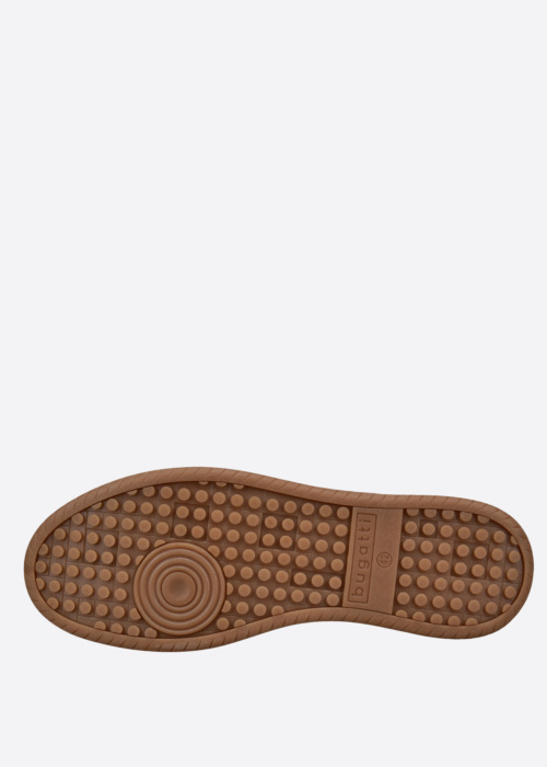 Bugatti tennised Alaric