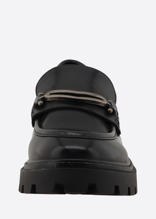 Mustang loaferid Talida
