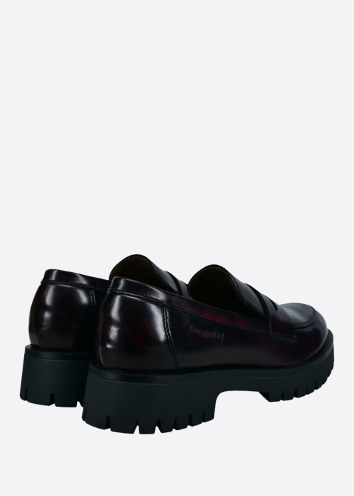 Bugatti loaferid Surprise
