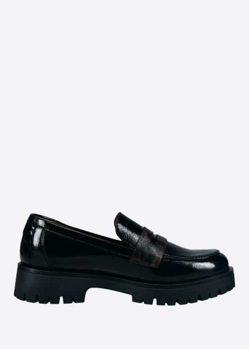 Bugatti loaferid Surprise