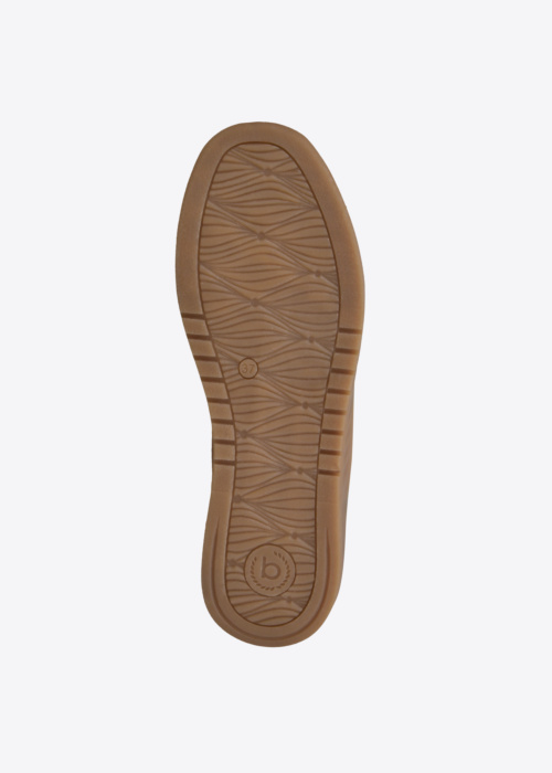 Bagatt tennised Alison Evo